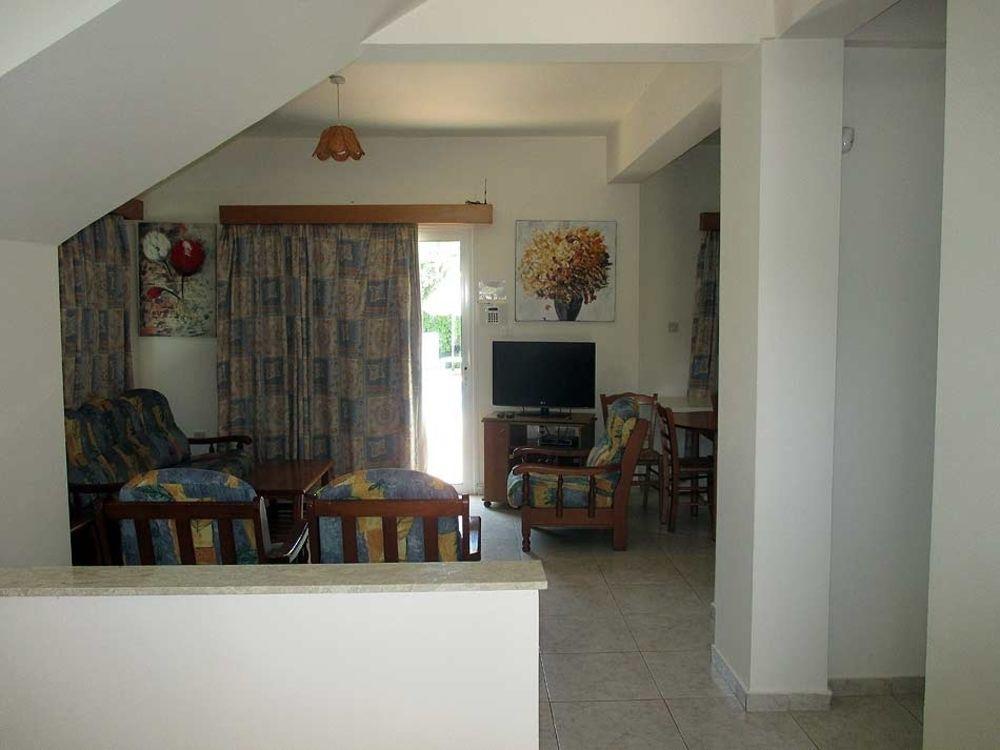 Rododafni Villas Klorakas Exterior foto