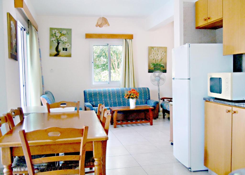 Rododafni Villas Klorakas Zimmer foto